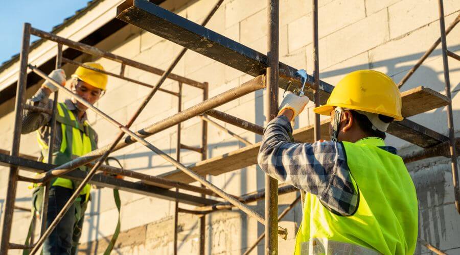 Professional fairlawn roofing services in Colcord, OK